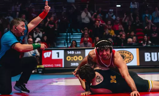 Wisconsin shocks Michigan in upset victory