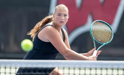 Badgers outlast Illini in 4-3 thriller