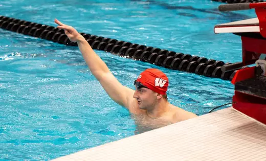 Nathan Welker breaks school record in 100 back at B1G Championships