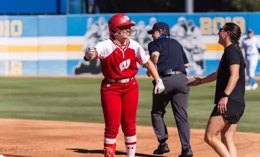 Badgers resume conference play in Happy Valley