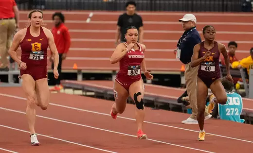 Wisconsin delivers a strong season opener in tampa