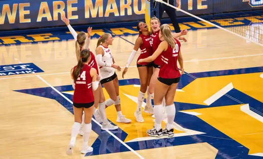 Badgers cruise past Golden Eagles