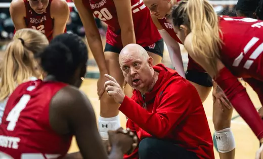 Badgers dominate Phoenix in spring exhibition