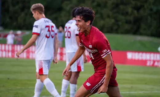 Wisconsin opens the season with a dominant shutout victory over Saint Mary’s