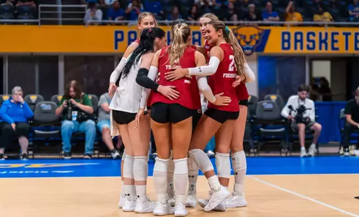 No. 6 Badgers drop four-set battle to No. 5 Stanford