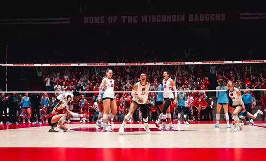 Badgers kick off fall season with Alumni Match
