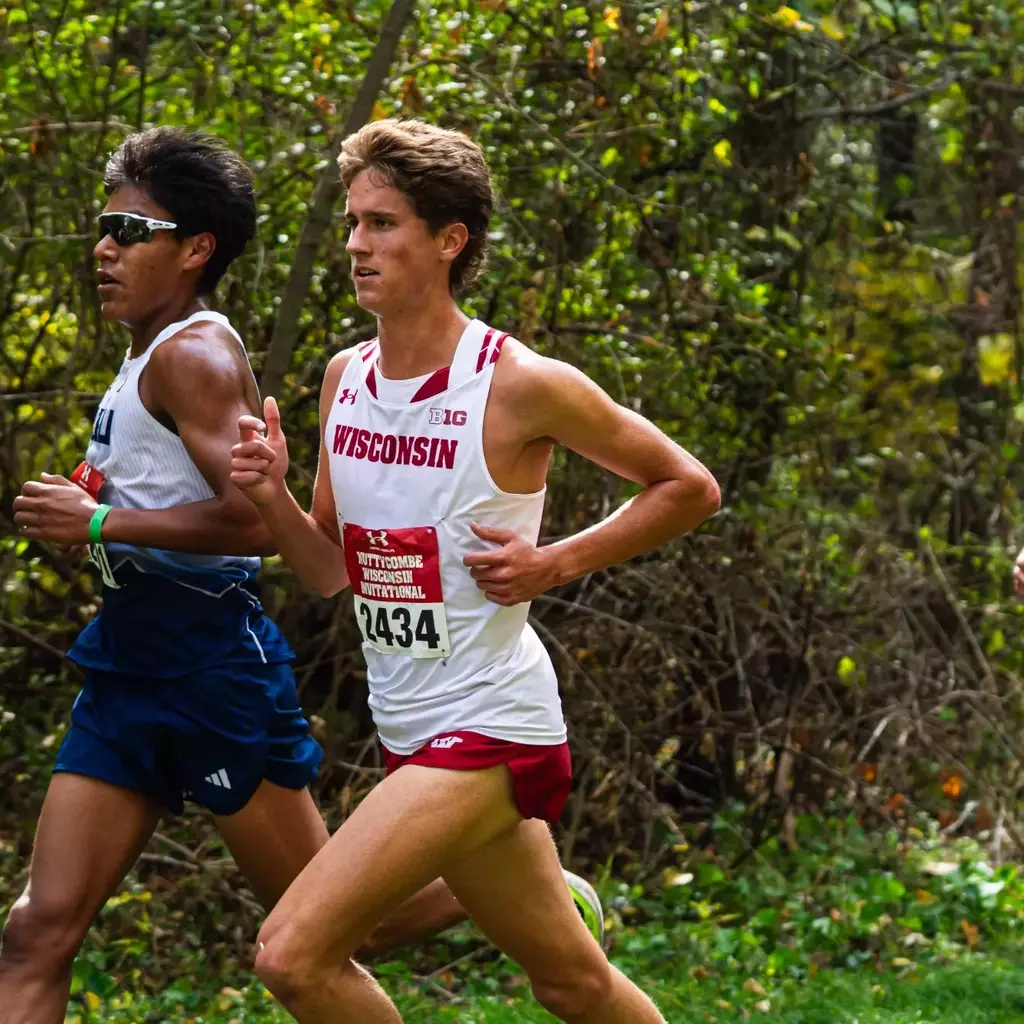Five things to know: No. 10 Wisconsin to host Badger Classic on Friday