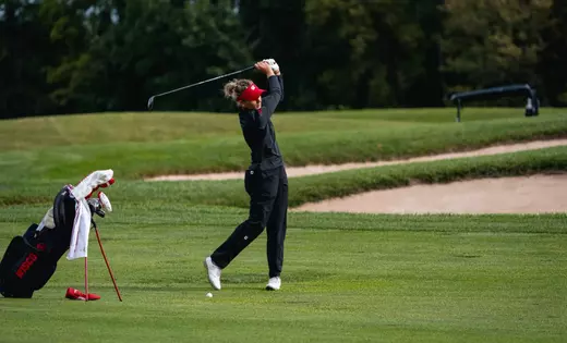 Wisconsin finishes in sixth after first day in South Bend