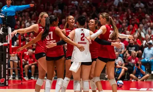 Volleyball to host annual 'Stuff the Field House' Friday