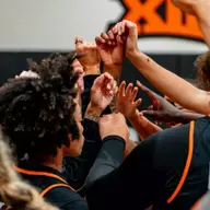 Cowgirl Basketball Group Shot