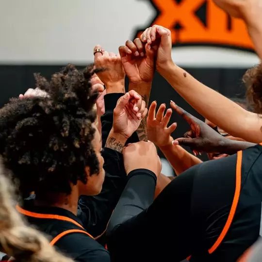 Cowgirl Basketball Group Shot