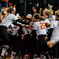 Rosie Davis walk-off home run