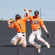 Thompson & Shull celebrate vs. TCU