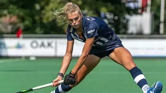 Iris Langejans Pro Field Hockey In Netherlands