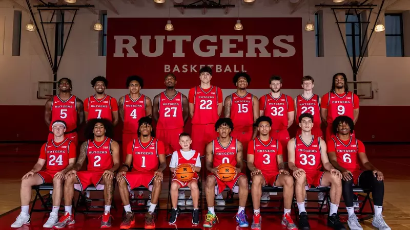 Men's Basketball Team Photo