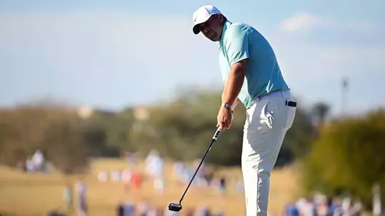 Chris Gotterup Putt
