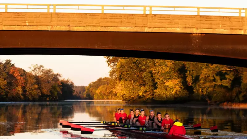Rutgers women's rowing on the Raritan River during fall practice