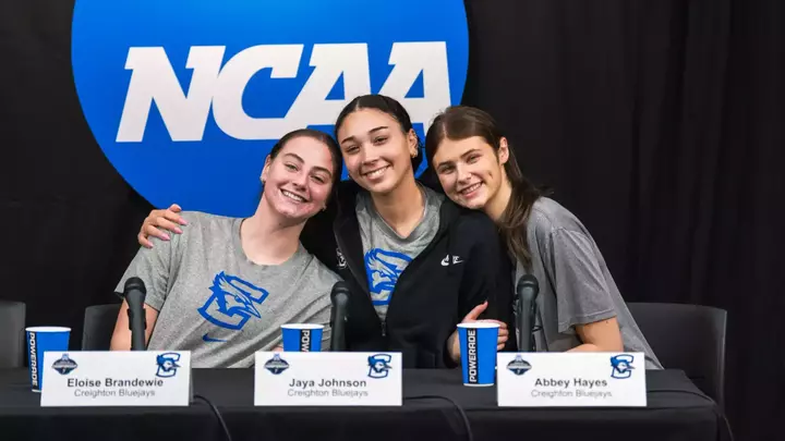 Eloise Brandewie, Jaya Johnson and Abbey Hayes