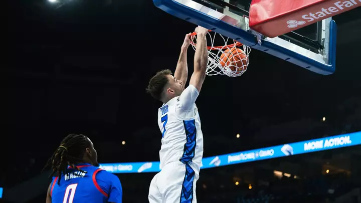 Fedor Zugic dunk