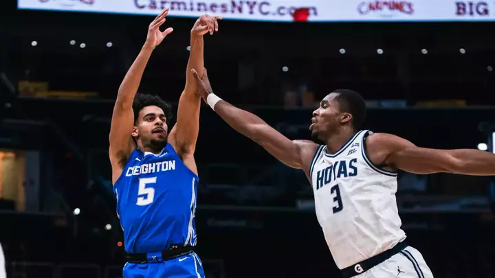 Men's Basketball Drops Road Game at Georgetown Image