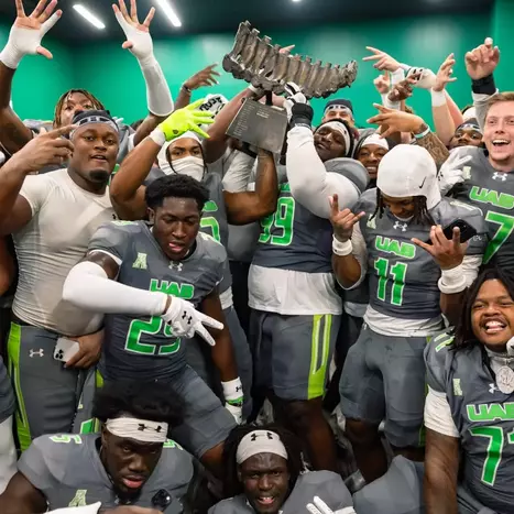 Goal Line Stand Lifts UAB to 31-24 Upset Win over No. 22 Memphis