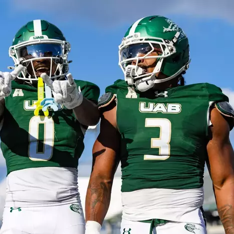 UAB Falls to South Florida on Senior Day, 48-18