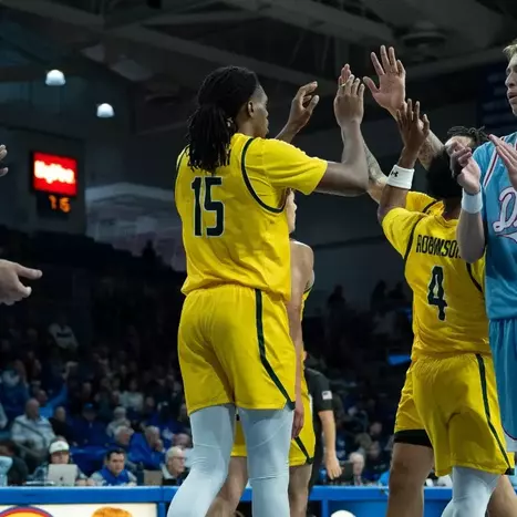 Men’s Basketball Wins at Drake