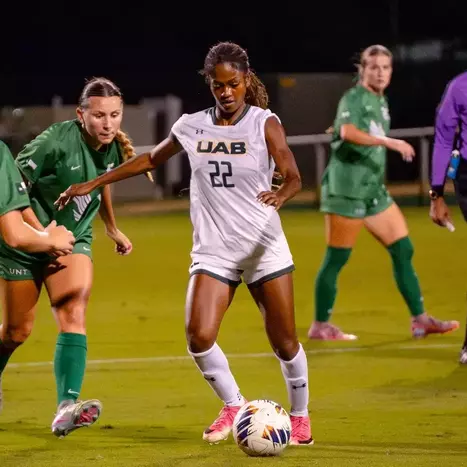 UAB Blanks North Texas, 3-0