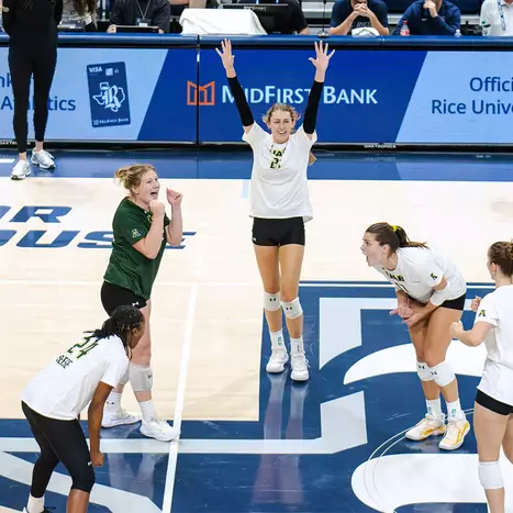 Volleyball Preview: East Carolina/Temple