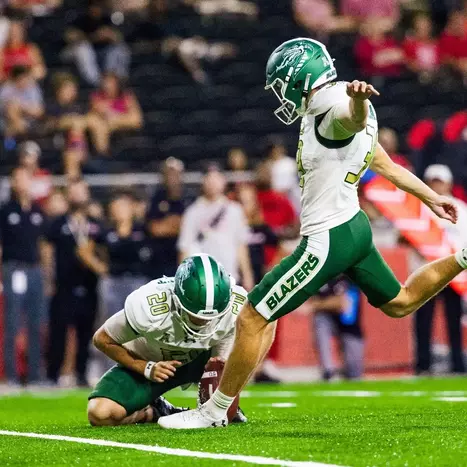 Delange Tabbed to Groza Award Week Five βStars of the Weekβ