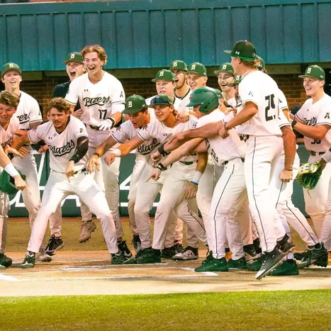 UAB Outlasts Cincinnati, 12-11, in Walk-Off Fashion
