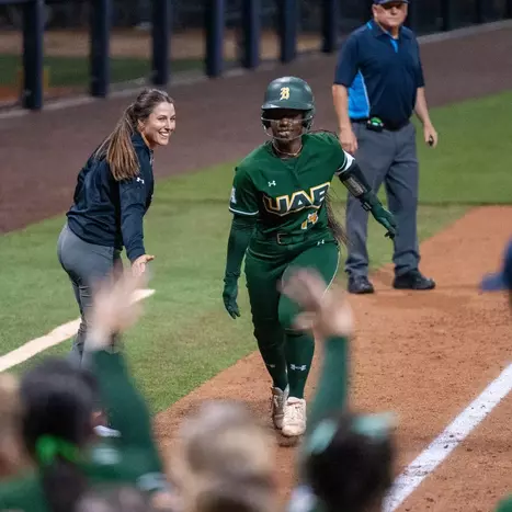 Blazers Upset Georgia Tech with Trio of Home Runs