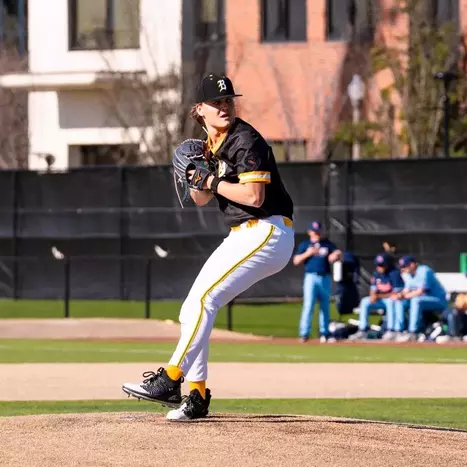 Belmont Uses Big Inning to Beat UAB on Saturday