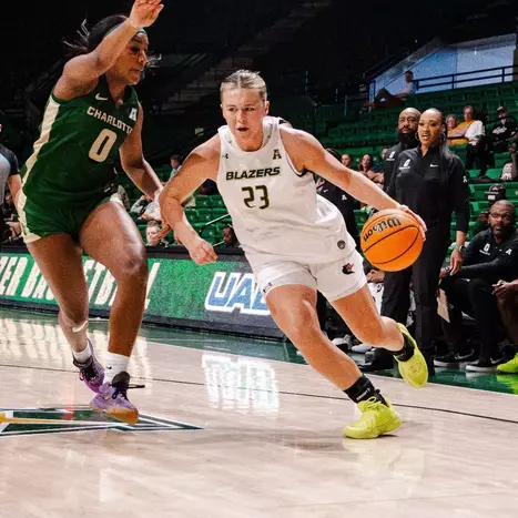 Blazers Fall to Charlotte 69-66 in Overtime Battle