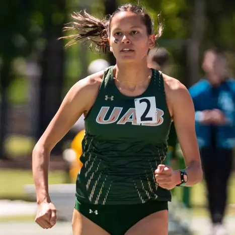 Castillo's 800m Performance Highlights Day at Crimson Tide Invitational