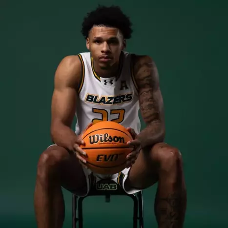 Coach Kennedy Signs Shah Hall from Shelton State