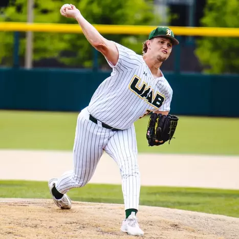 UAB Rolls Past Charlotte on Saturday