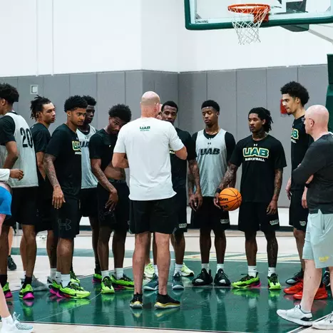 Blazers Welcome New Era as Kennedy Rebuilds Roster for 2026-27 Season