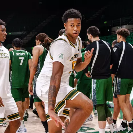 Men’s Basketball Announces Opening Day Marathon and Greenbrier Classic Tournament Appearance