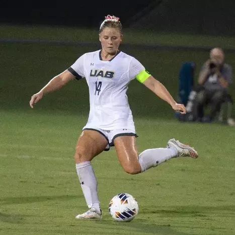 UAB Rallies Past ULM, 2-1