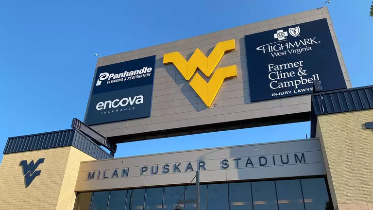 North Videoboard