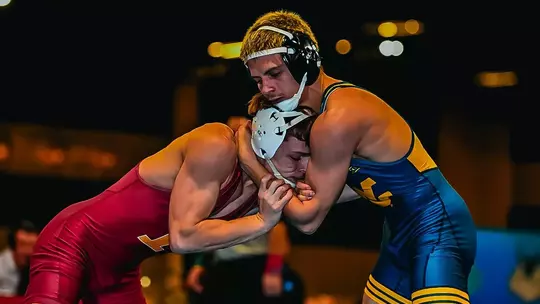 Jett Strickenberger vs. Cliff Keen Invite (Dec. 5, 2025)