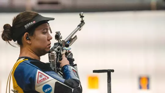 Jennifer Kocher shoots a match against Memphis