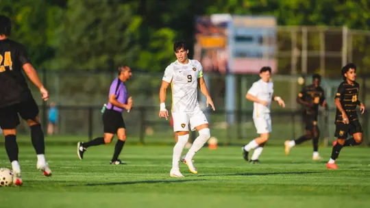 Pablo Pozos plays against Pitt