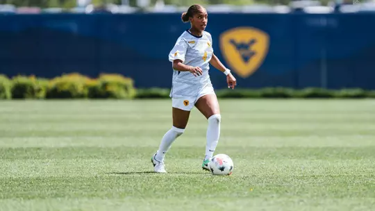 Saige Wimes scans the field during WVU's match against Duquesne