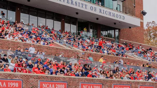 Robins Stadium Crowd