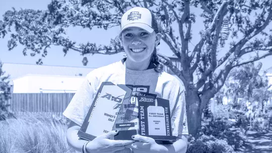 Hannah Lydic Web Threads