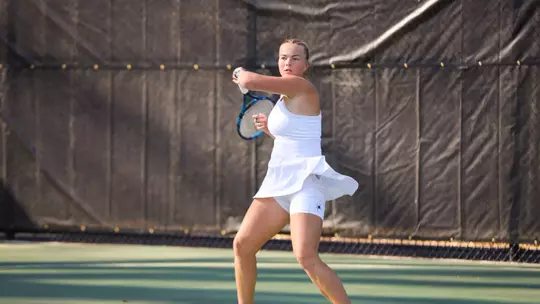 Lucy Webber during a tennis match