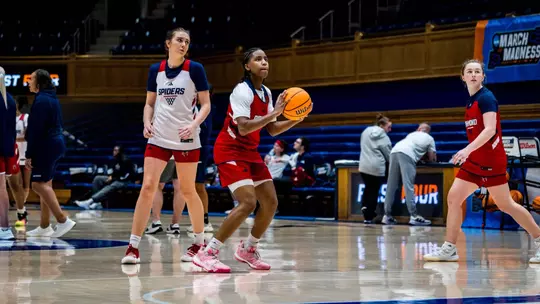 Alicia Newell Shooting Inside Cameron Indoor Stadium