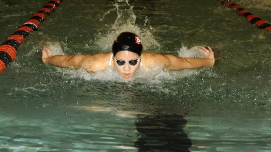 Saori Haruguchi during WSU meet
